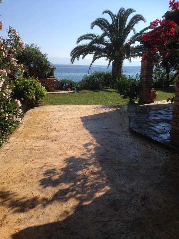 Messonghi Paradise *