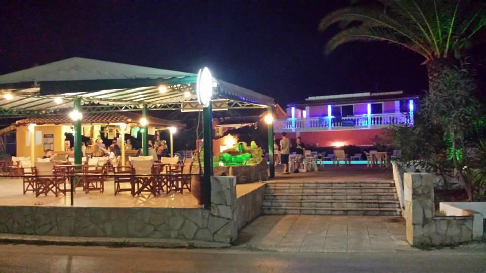 Nikolas Club Kavos