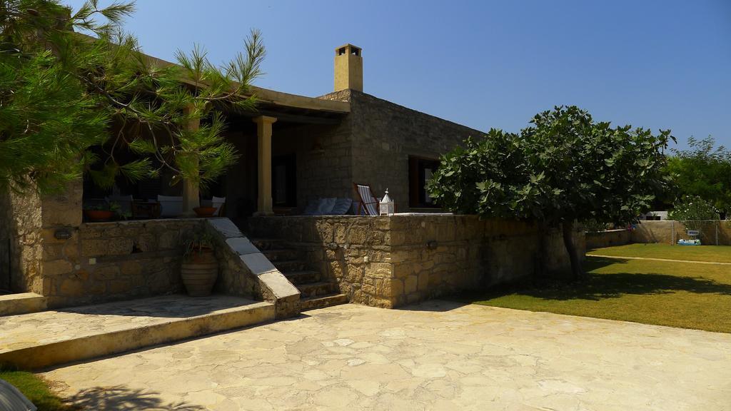 Aigina 3 Bedroom House By The Sea Holiday home Vathi (Aegina)