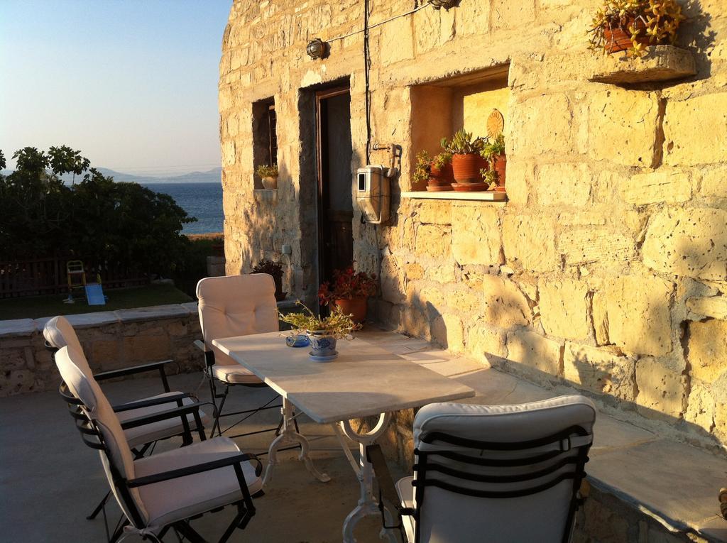 Aigina 3 Bedroom House By The Sea Holiday home *