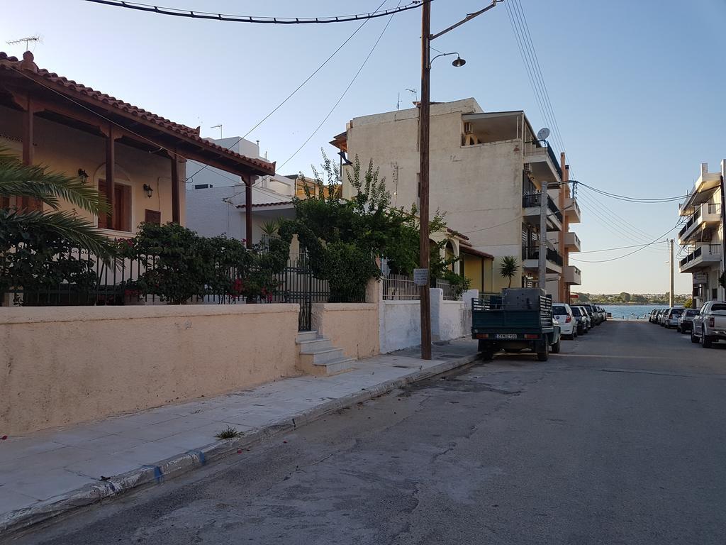 Nineta's House Sea View Near The Airport Villa