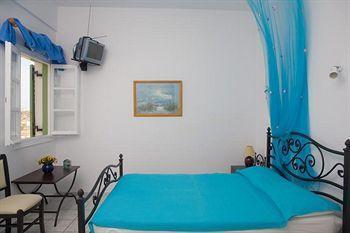 & Archontou Bed & Breakfast