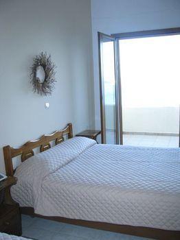 Skoutari Beach Aparthotel 2*