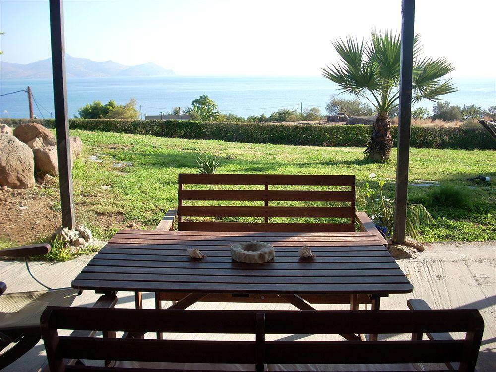 Cavo Petra Hotel