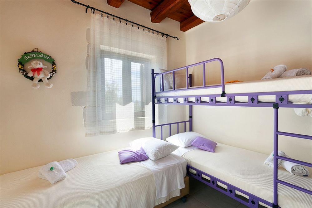Apollo - Saint George's Retreat Village