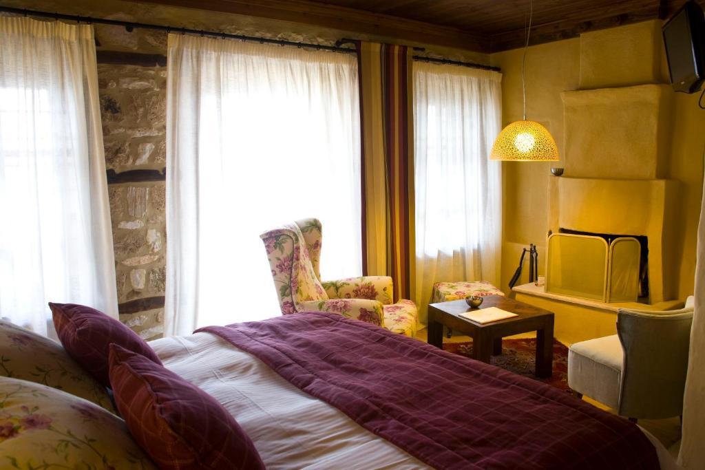 Hotel Semeli 3*