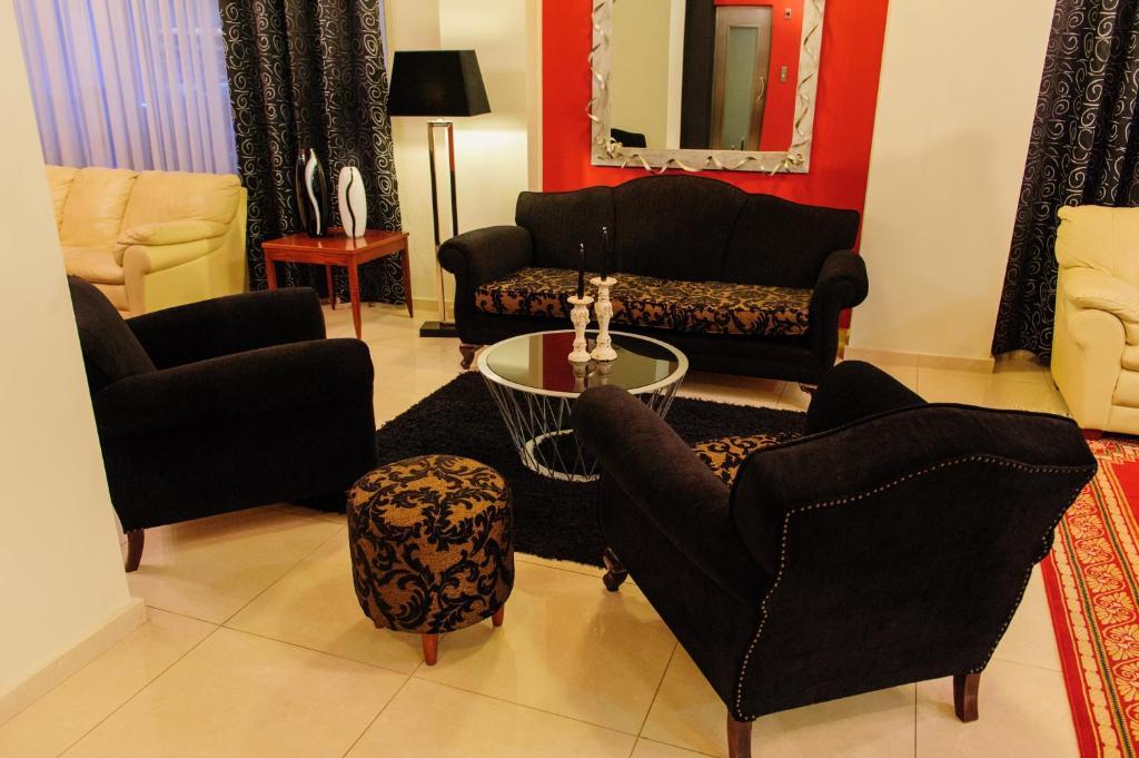 Pappas Hotel