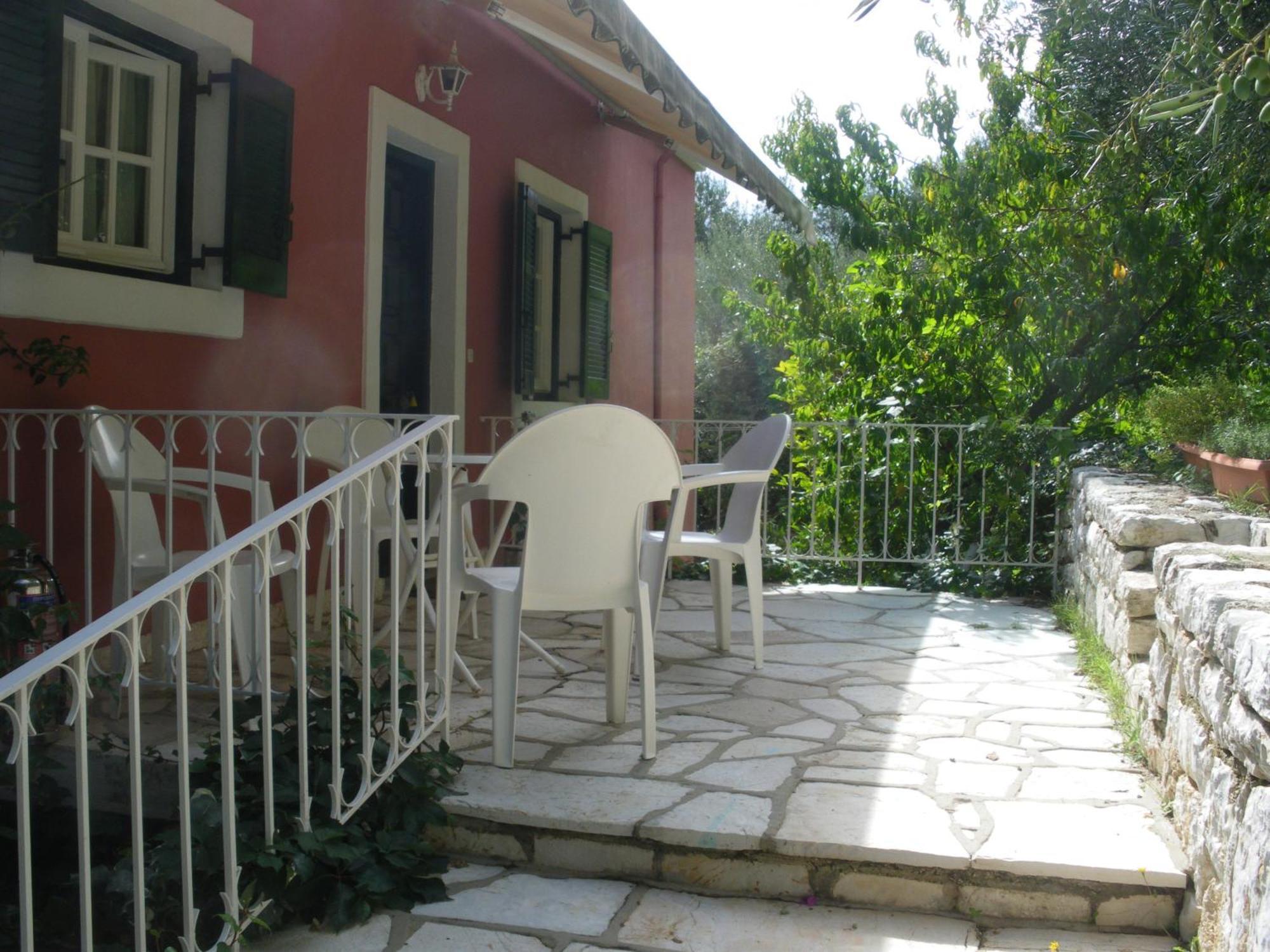 Apartment Aliki Agios Stefanos (Thinali)
