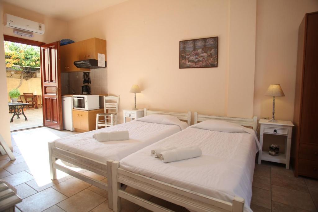 Apartment Ventoura &