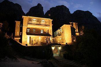 Hotel Mikro 1700 & 3*