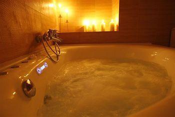 Mikro 1700 & Hotel 3*