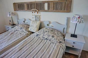 The Beachhouse Vagia (Aegina)