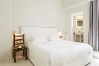 Chora Apartment