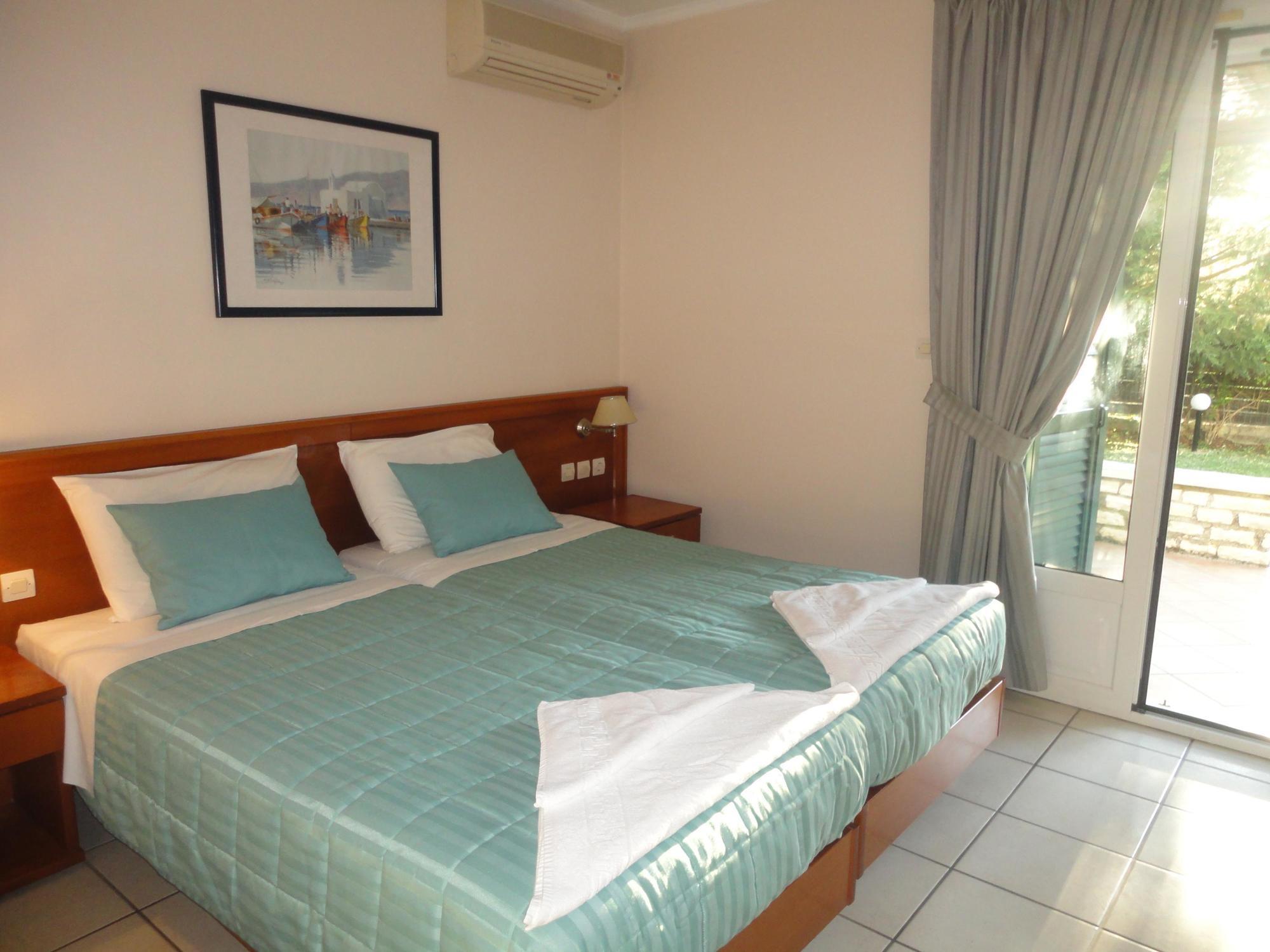 Hotel Ostria Sidari (Corfu)