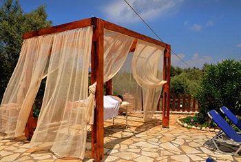 Ithaki Holidays 2*