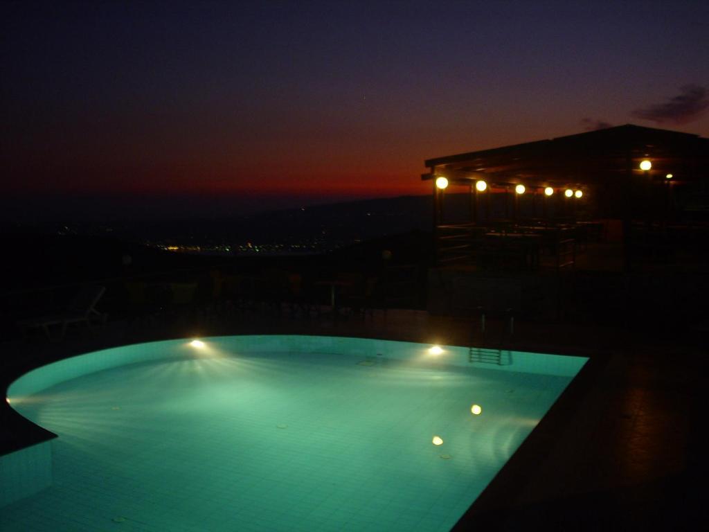 Asteras Aparthotel 2*