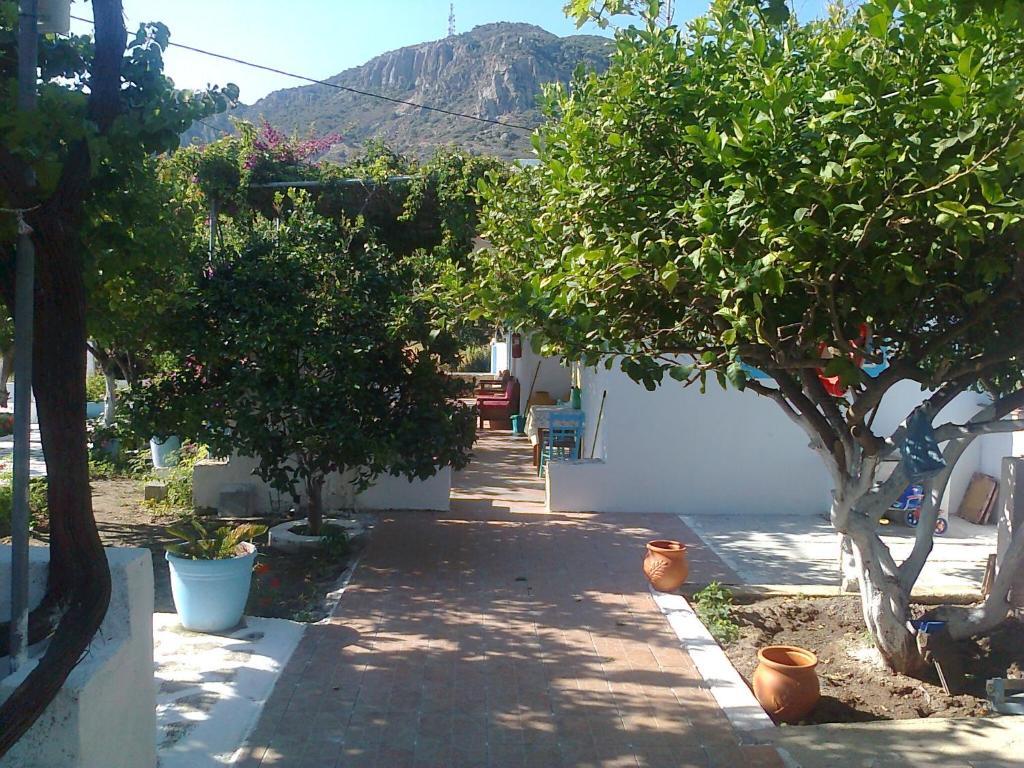 Dionysia Apartment *