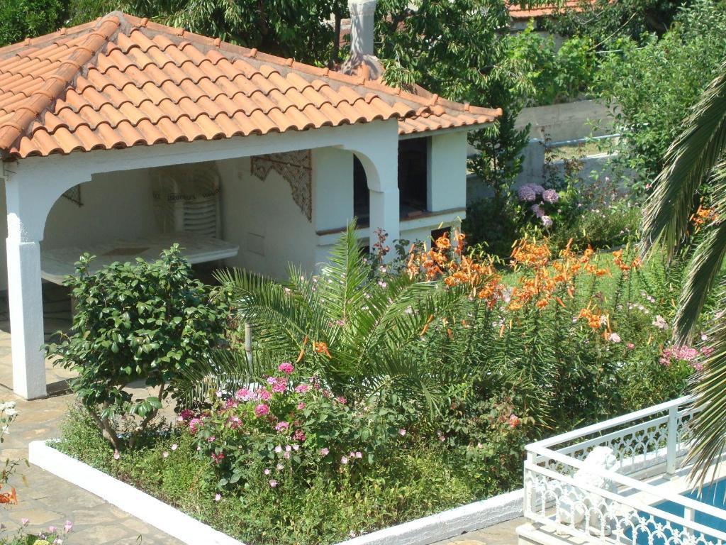 Apartment Tonia Sarti