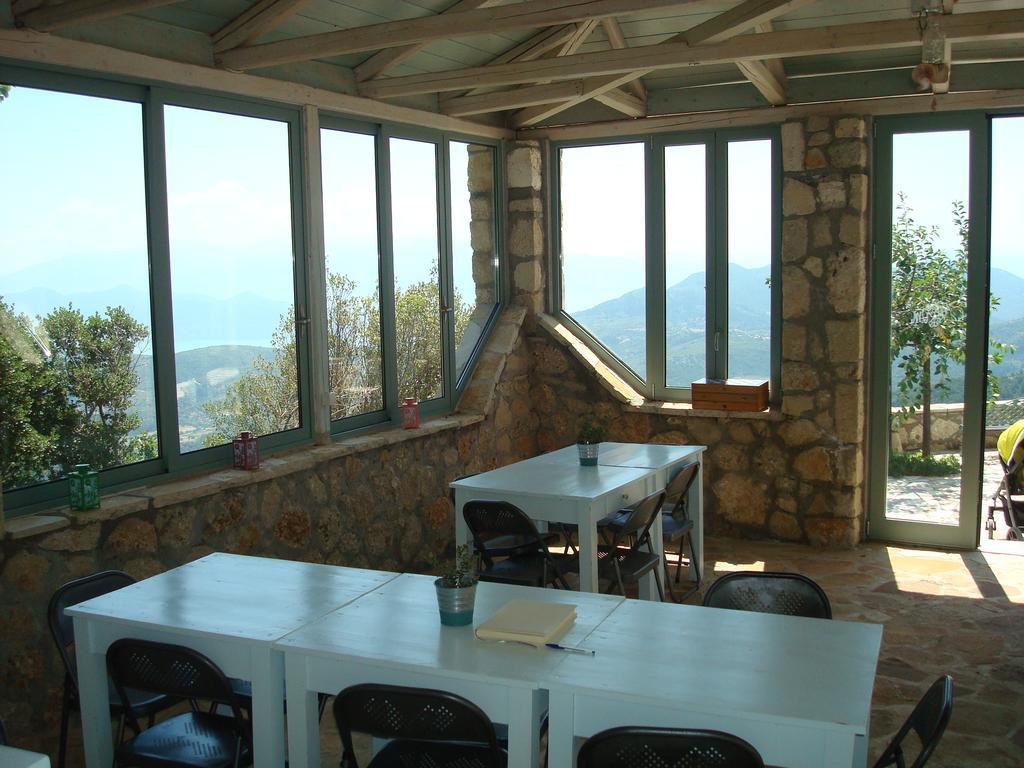 Aparthotel Merlot Village Karia (Lefkada)