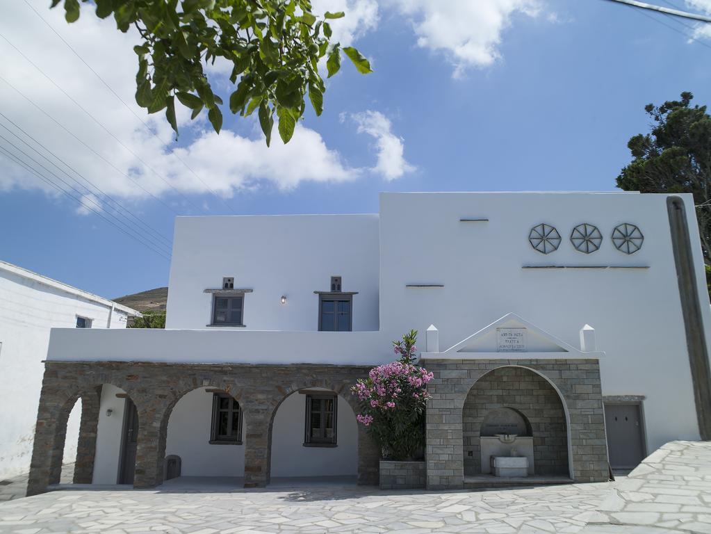 Guest house Tutti Blu Tinos Living Space