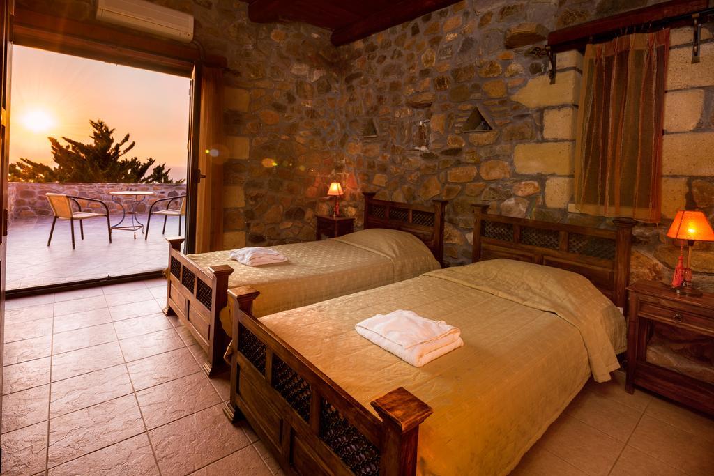 Villa Sea-sunset Views Lefkothea With Private Pool Near Elafonissi *