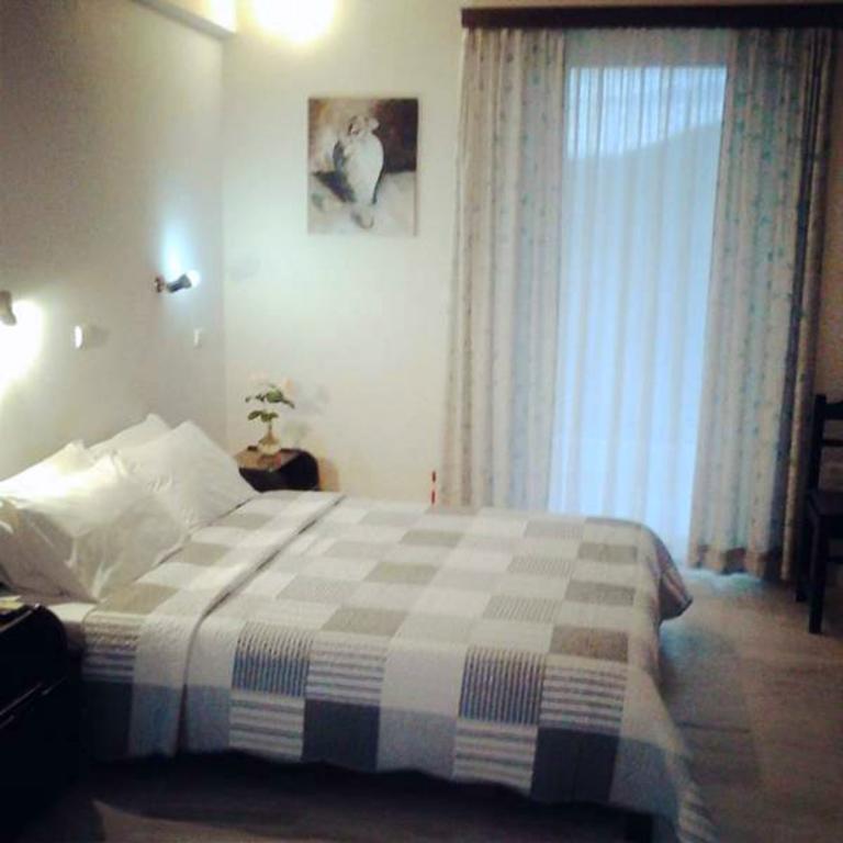 Areti & Maria Apartment