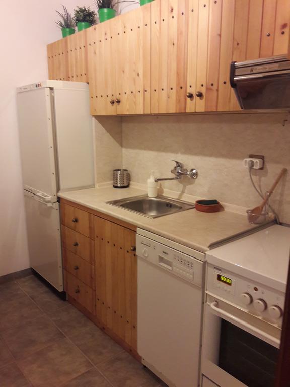 Kesi Holiday home Potistika