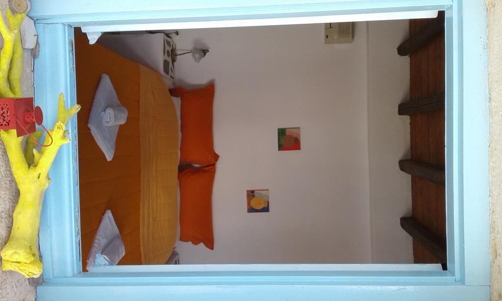 Hotel Ampelos