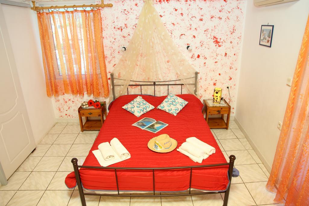 Guest house Homer's Nydri (Lefkada)