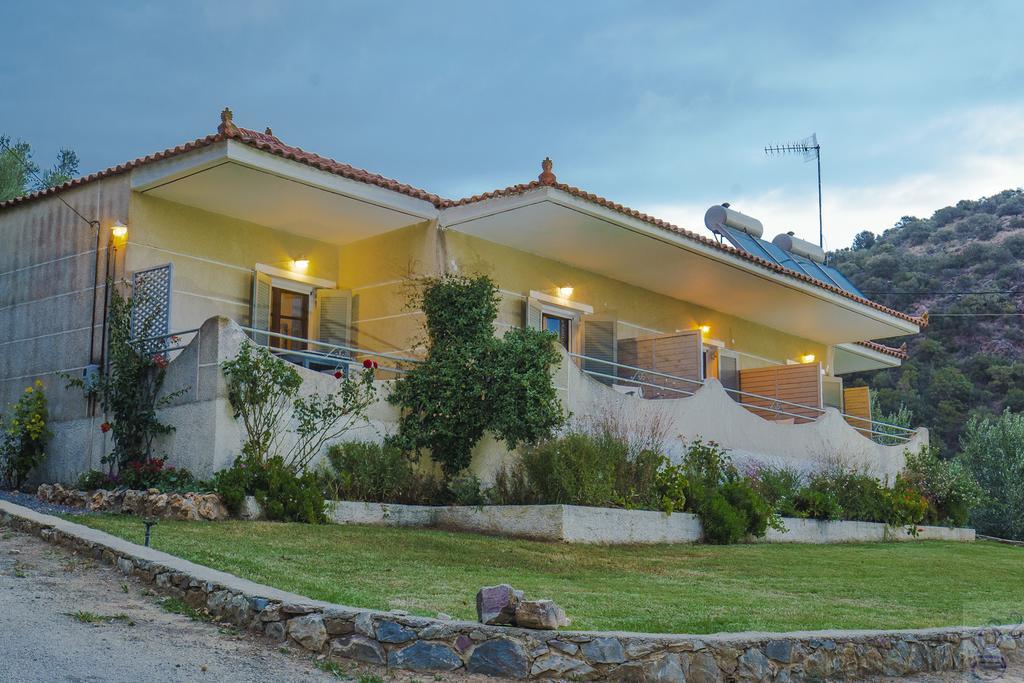 Apartment Nefeli Vathi (Peloponnese)