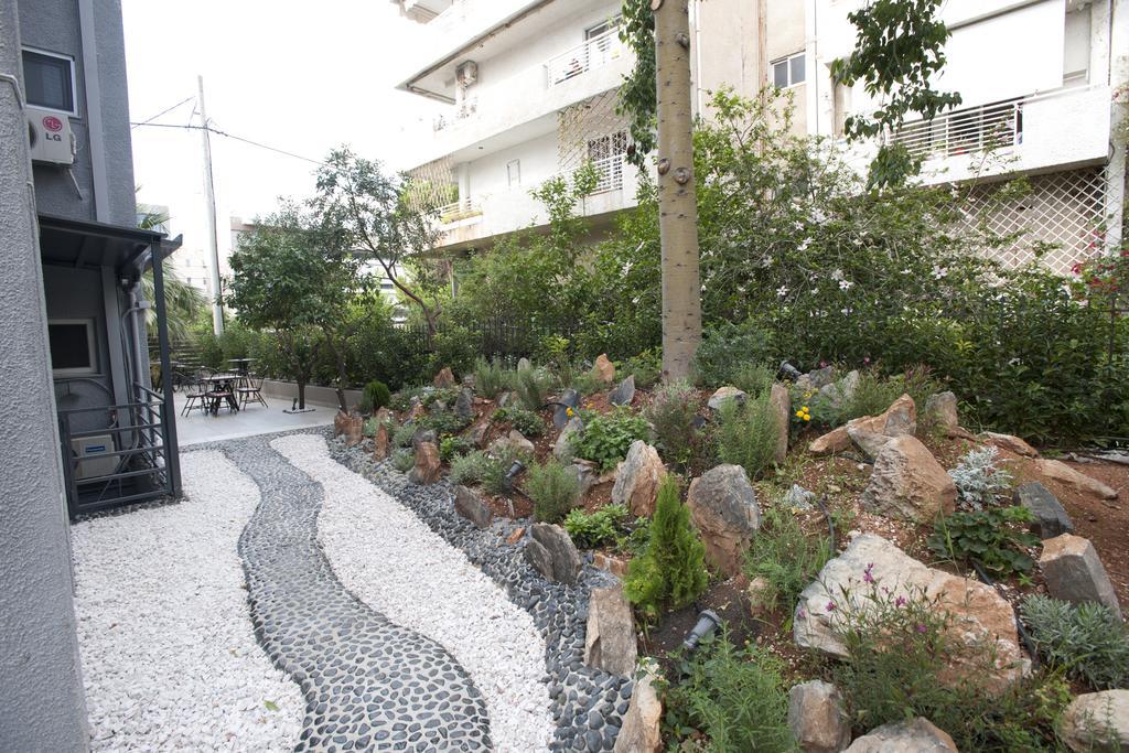 The Crystal Blue Hotel 2*