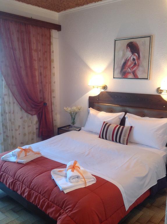 Angela Hotel 2*