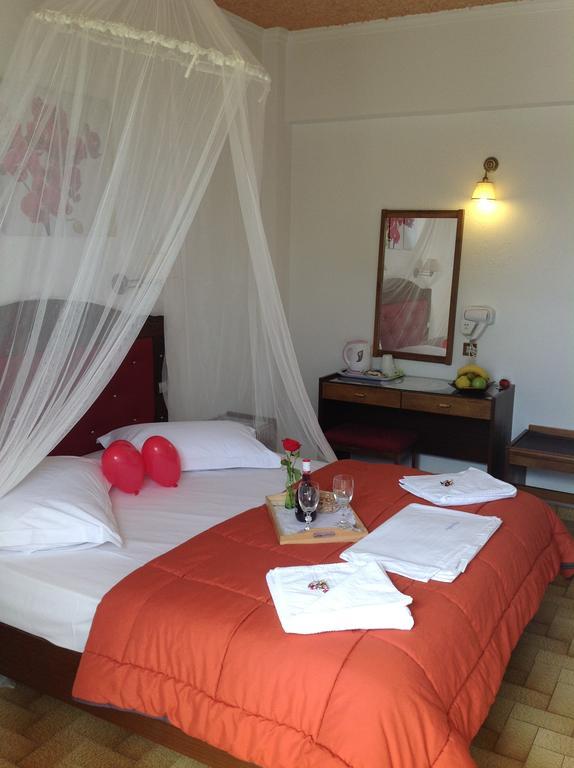Angela Hotel 2*
