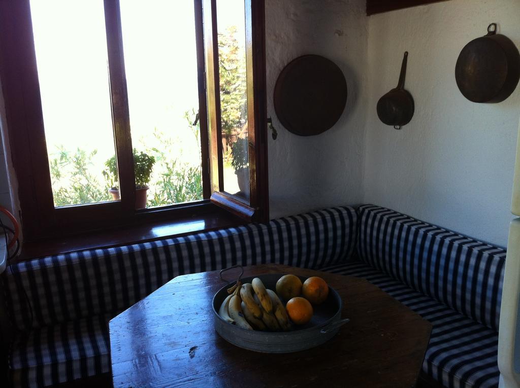 Aigina 3 Bedroom House By The Sea