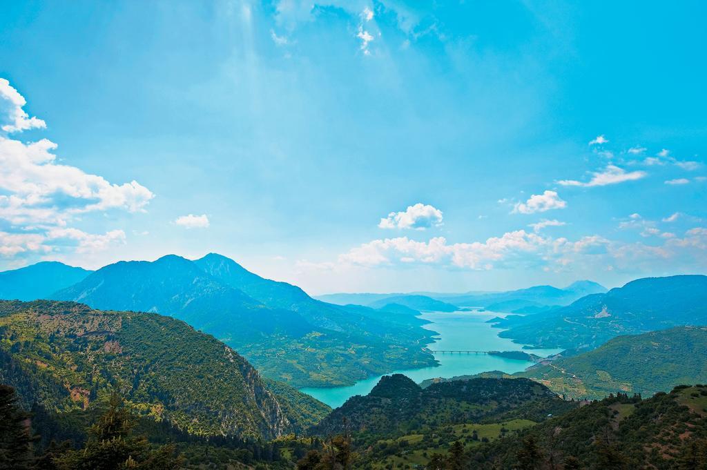 Country Club & 3* Mikro Chorio (Central Greece)