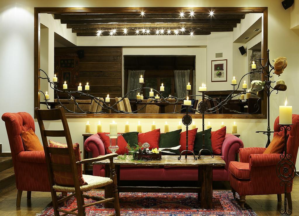 Country Club & Mikro Chorio (Central Greece)