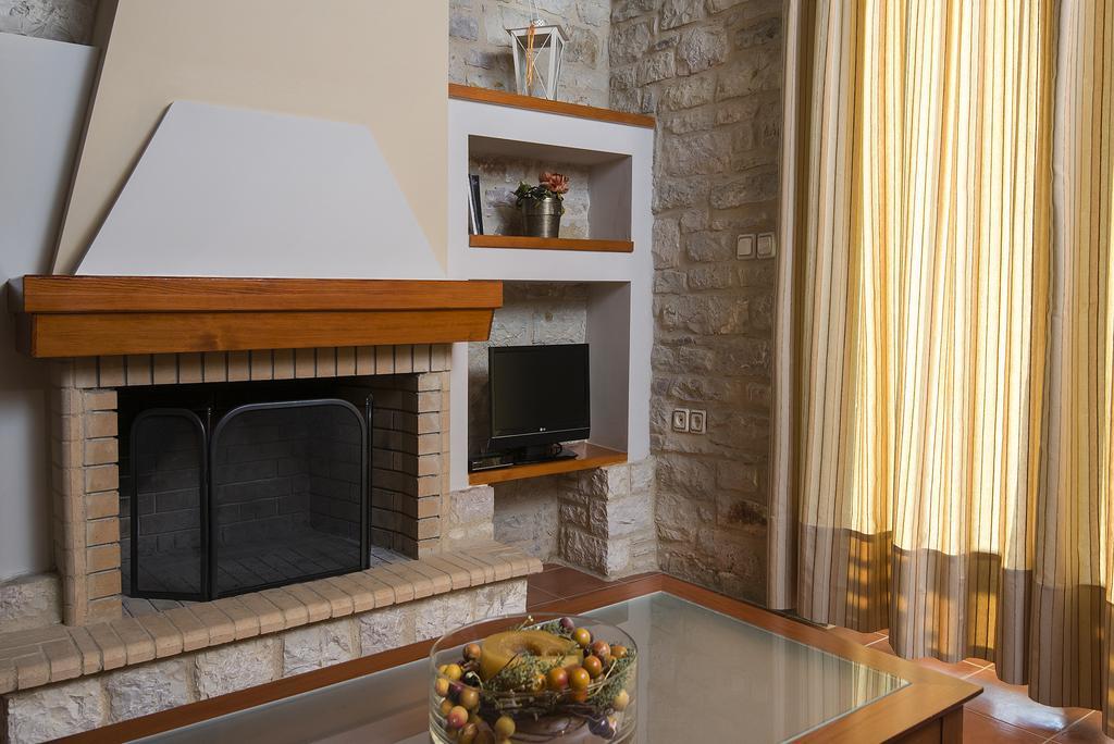 Enastron Villas * Kyparissia