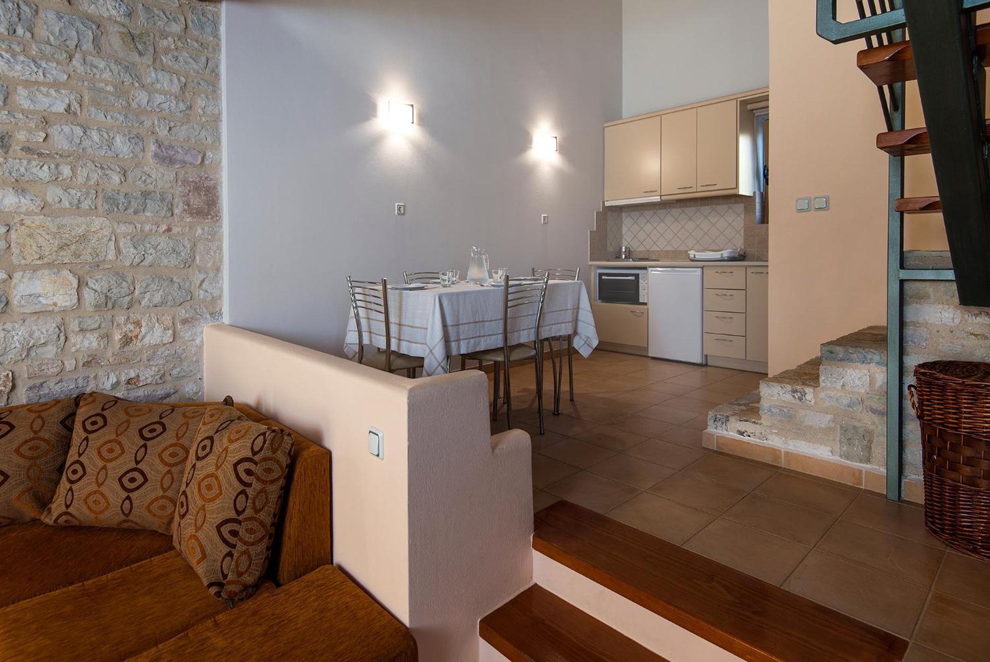 Enastron Villas
