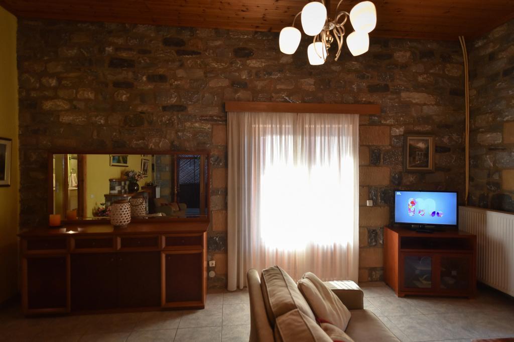 Onar A Stone House With Amazing View *