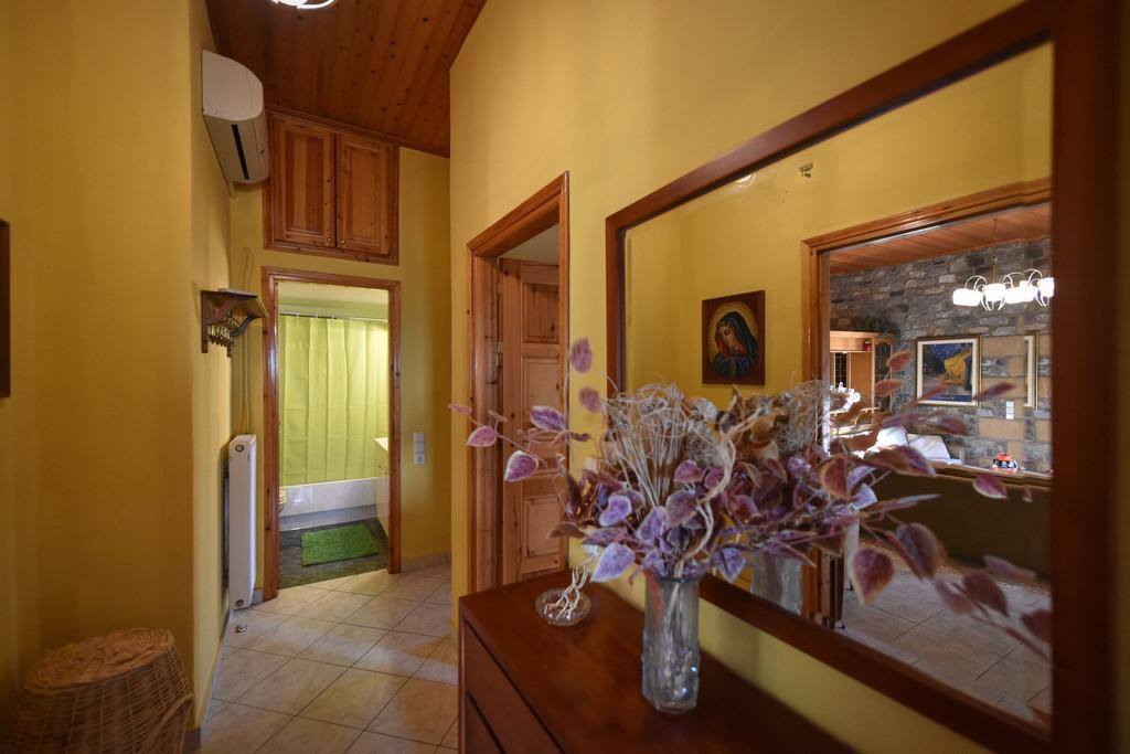 Onar A Stone House With Amazing View * Stoupa