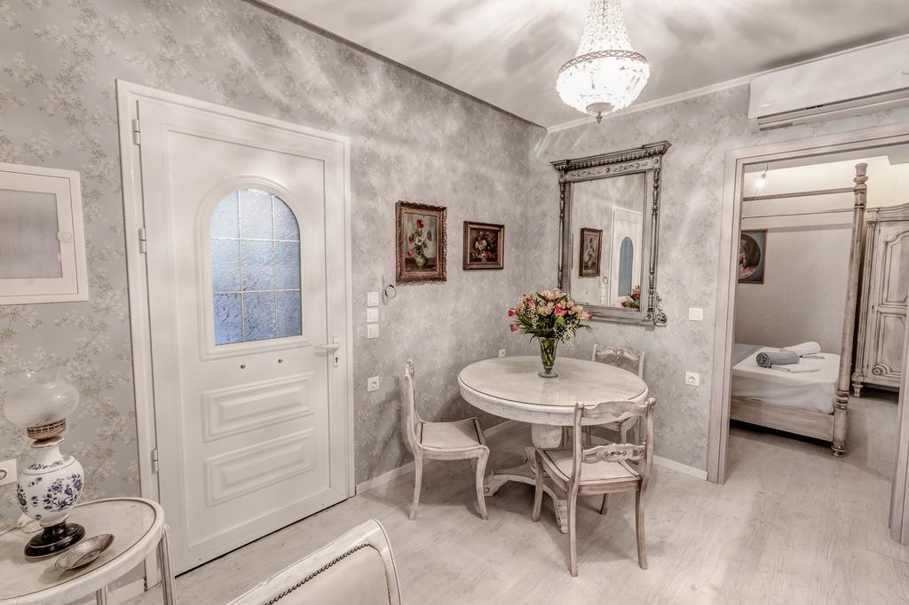Papalina Apartment *