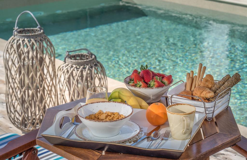 Villa Tramonto With Private Heated Pool, By Zantewize *