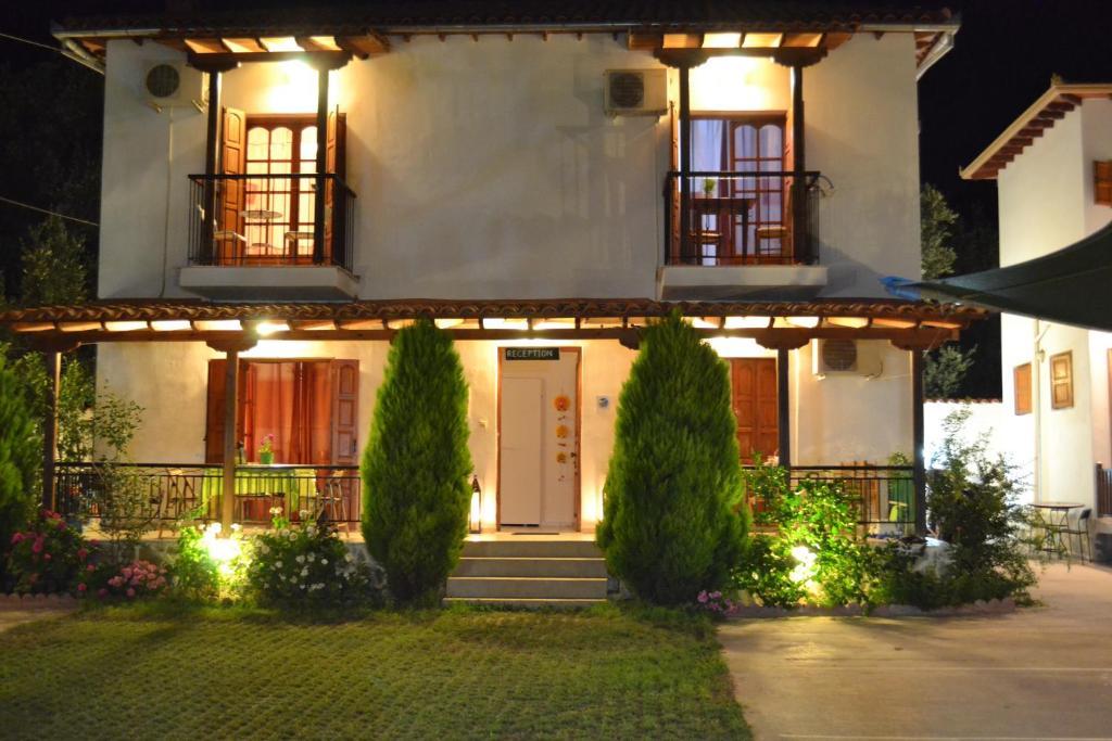 Apartment Iliachtides