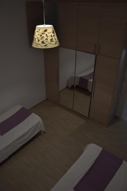 Fenia Holiday home