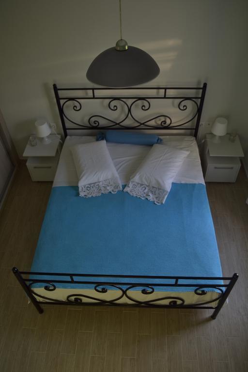 Holiday home Fenia