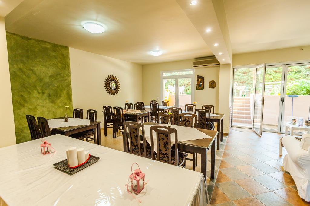 Hotel Porto Daliani *