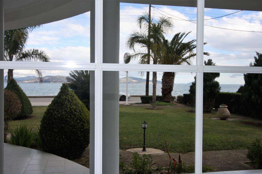 Apartment And Miloi (Argolis)