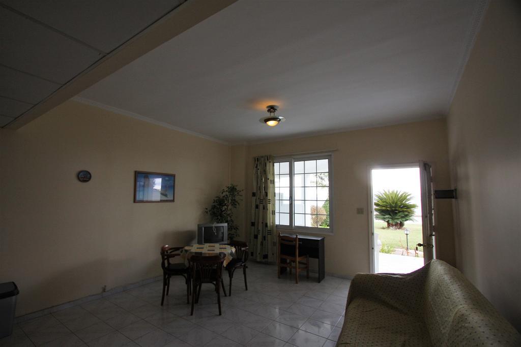 And Apartment *