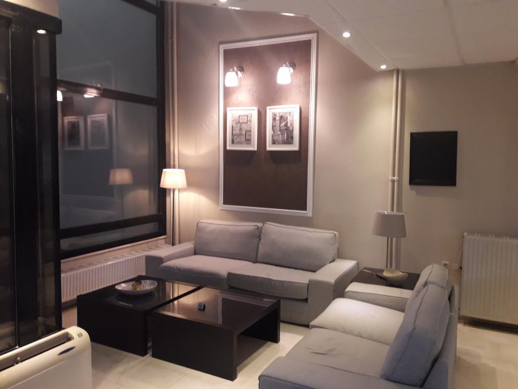 Athina Hotel 2*