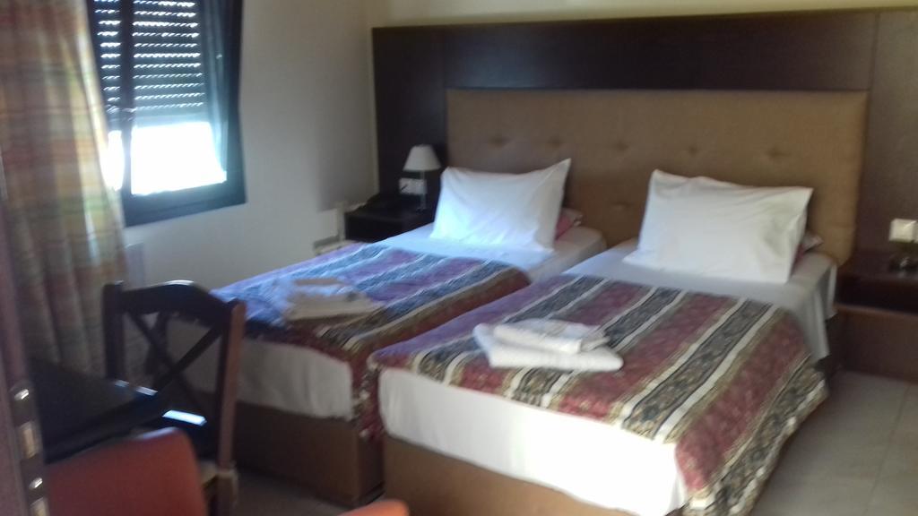 Parthenon Hotel